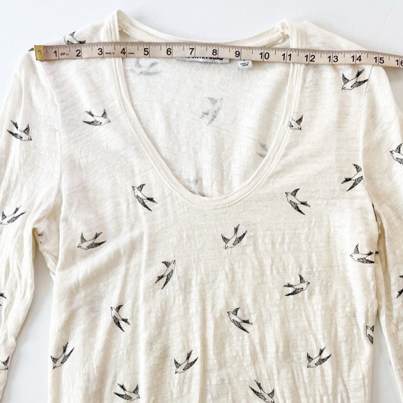 Country Road Top Tee Women’s Sz S White Black Bird Print Linen Blend Long Sleeve - Picture 4 of 10